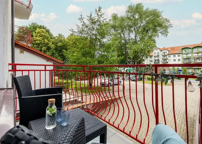 Podczele Na Fali Morski By Renters Apartment Kolberg